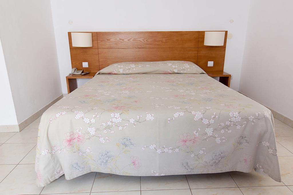 Hotel Solmar Calheta  الغرفة الصورة